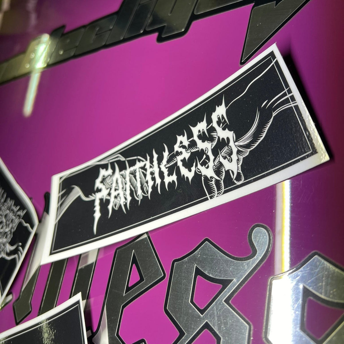 Faithless sticker "white"
